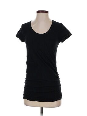 Athleta Black Scoop Neck Short Sleeve Top